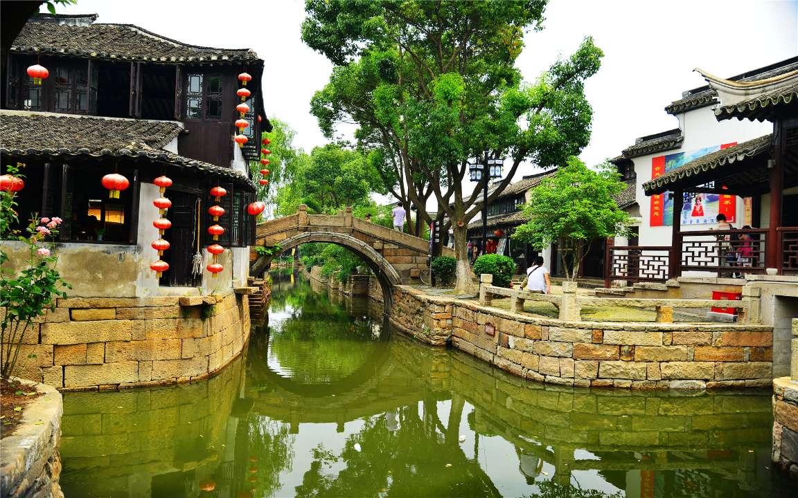 小萝莉泰国度假